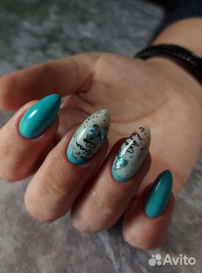 Маникюр на Композиторов