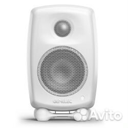Полочная акустика Genelec G One polar white