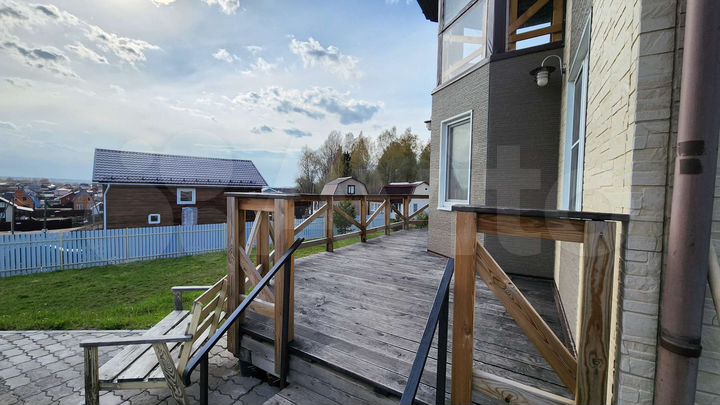 Коттедж 150 м² на участке 18 сот.