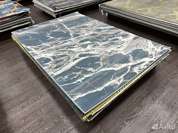 Ковер новый 1.6х2.3