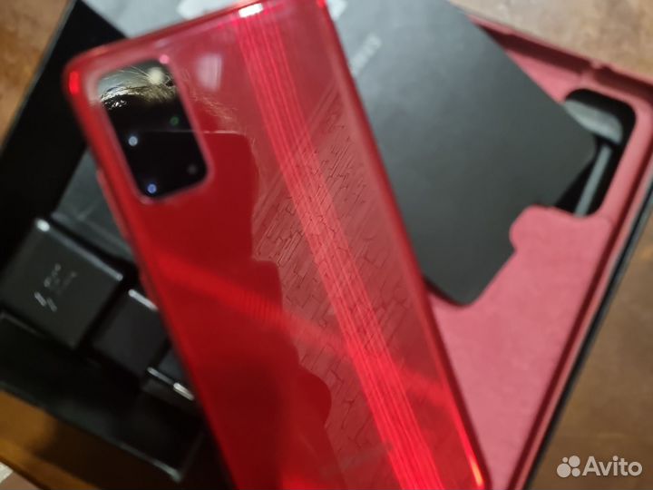 Samsung Galaxy S20+, 8/128 ГБ