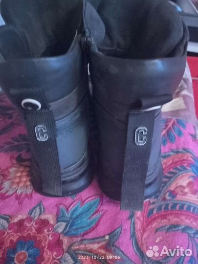 Ботинки женские зимние 39 размера бу