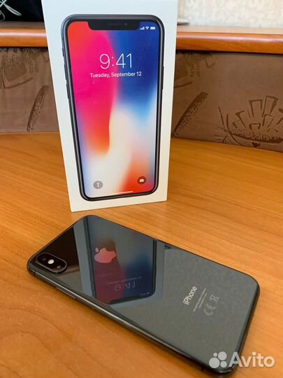 Телефон iPhone Х 256