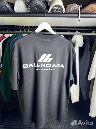 Футболка balenciaga activewear