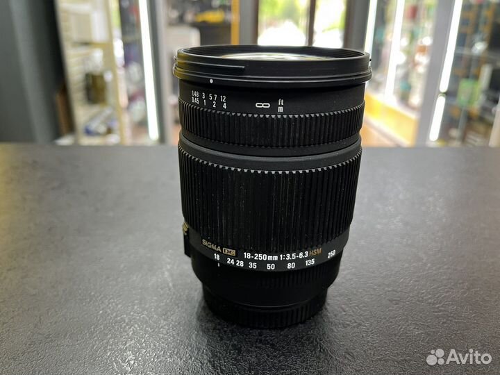 Объектив Sigma 18-250 1:3.5-6.3 Canon