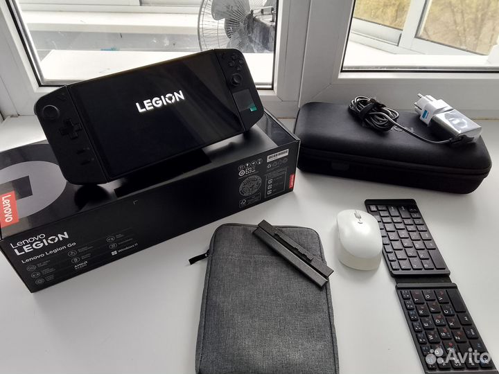 Lenovo legion go 16/512+256gb. Большой комплект