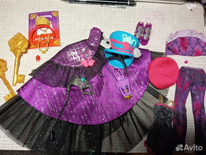 Лот Аксессуаров на доставку