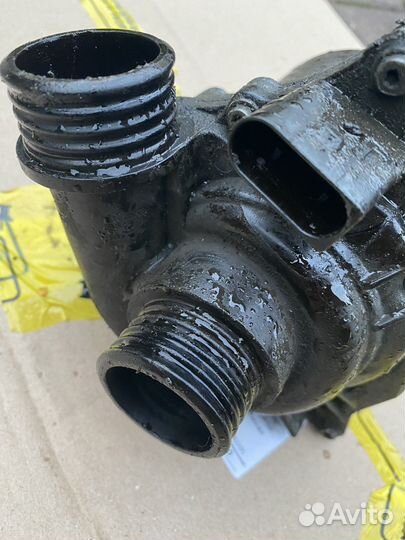 Помпа bmw n52 e70