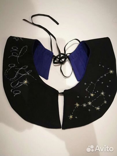 Воротнички вышитые