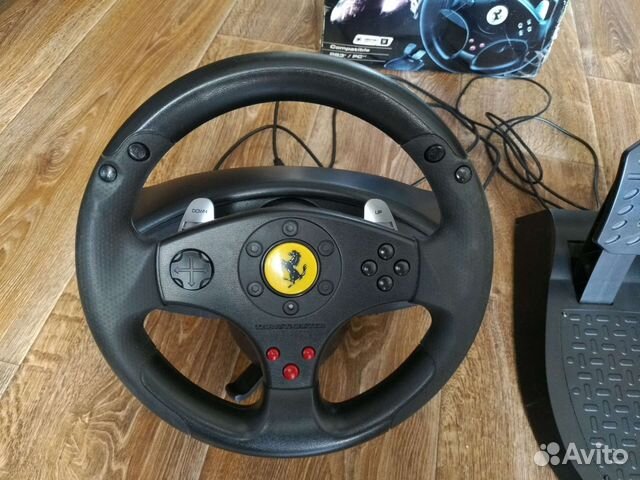 Игровой руль с педалями Thrustmaster Ferrari GT