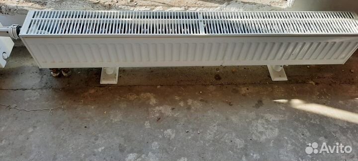 Продаю радиатор напольный