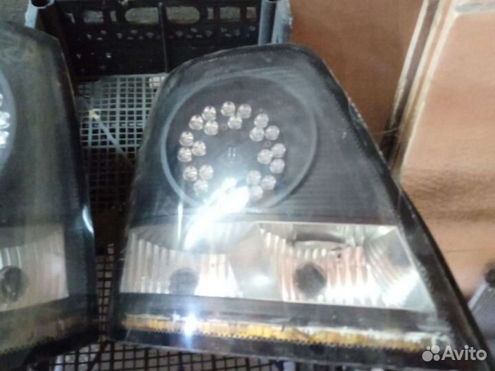 Задние фонари Киа Соренто