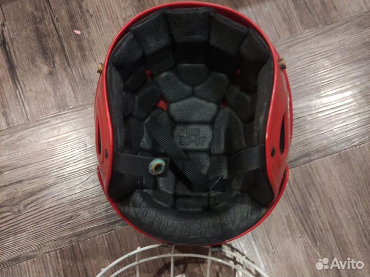 Шлем хоккейный детский