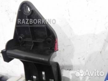 Замок двери задней левой Mercedes W242 B