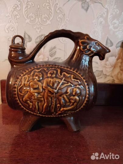 Декоративный бочонок для вина