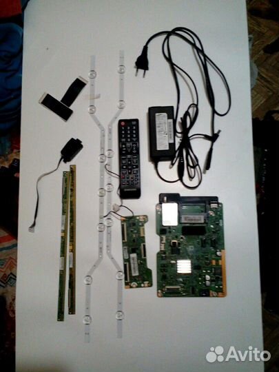 Samsung ue46h5303ak, ue40eh5307k, le32c454e3w