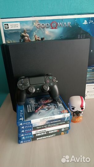 Sony PS4 Pro ревизия 7208