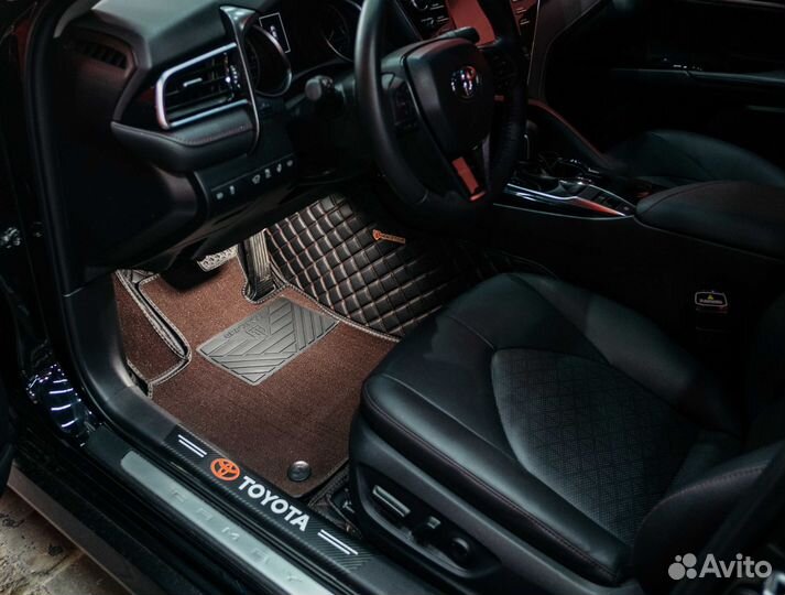 Коврики в салон на Toyota Camry