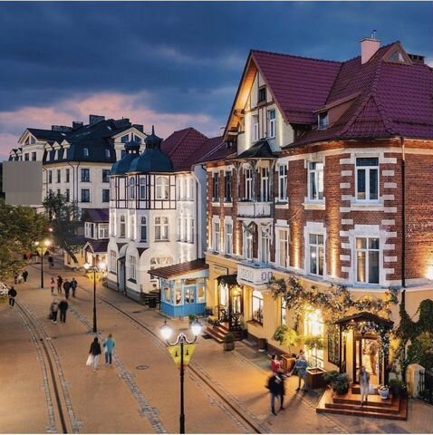 2-к. квартира, 55 м², 1/2 эт.