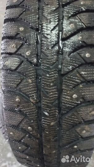 Bridgestone Ice Cruiser 7000 185/65 R15