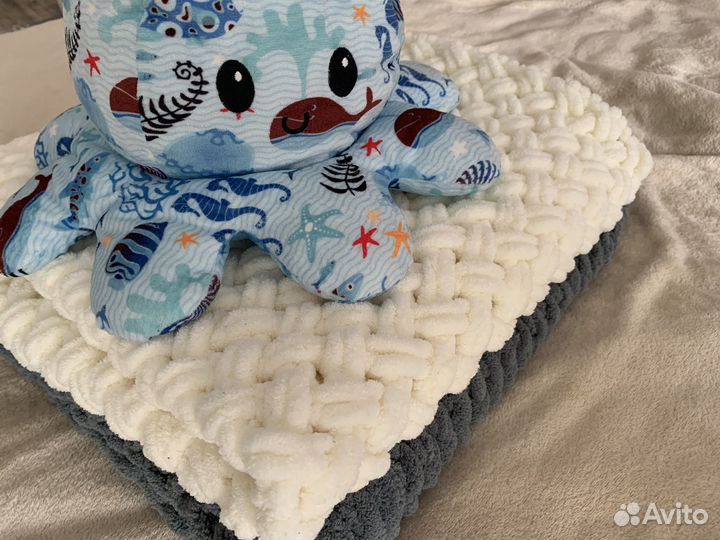 Плед на выписку, в кроватку, в коляску