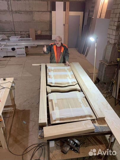 Двери из массива