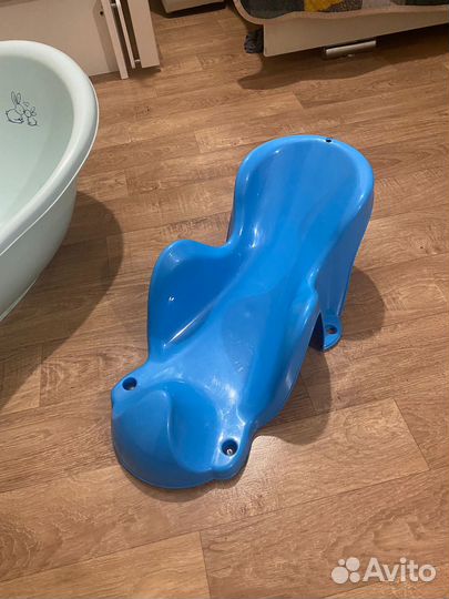 Ванночка для купания с горкой