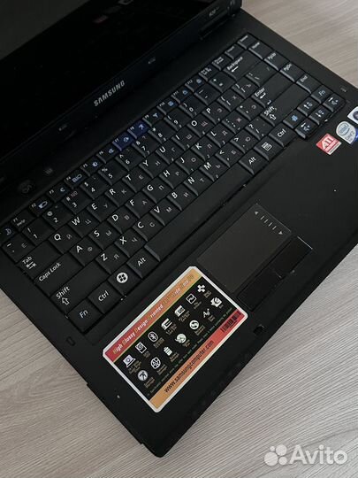 Ноутбук Samsung