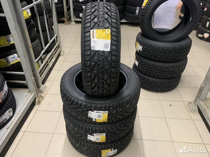 Taurus SUV Ice 215/60 R17 100T
