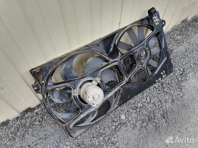 Блок вентиляторов VW Passat B4 1.6/1.8