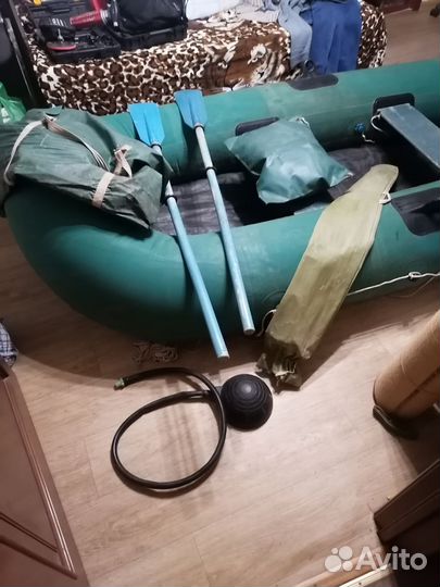 Лодка надувная двухместная бу