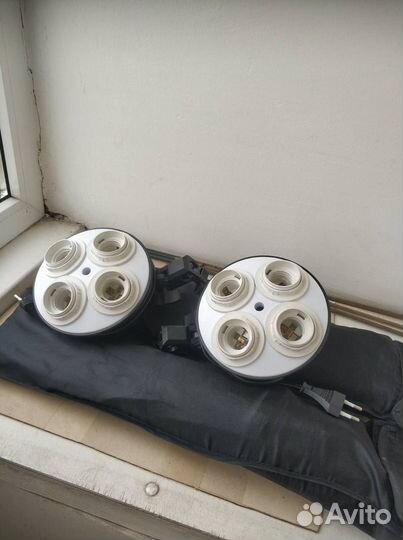 Комплект из двух софтбоксов и штатива