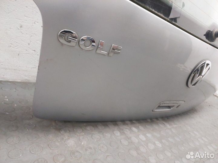 Крышка багажника Volkswagen Golf 4, 2002