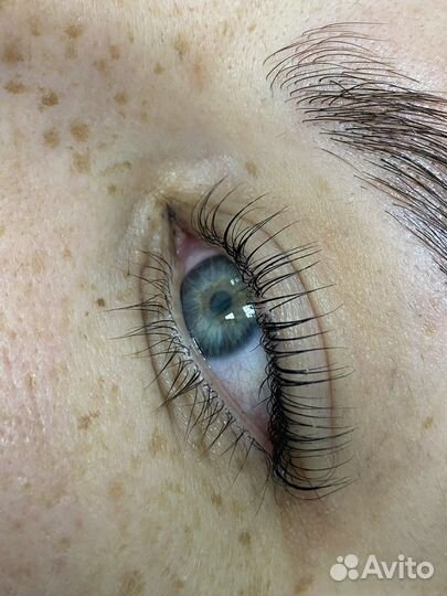 Ламинирование ресниц и бровей