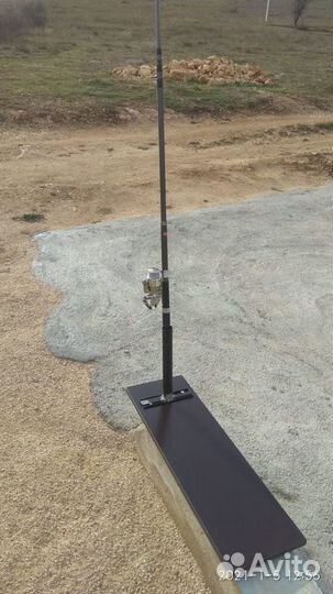 Стойка под лодочный мотор