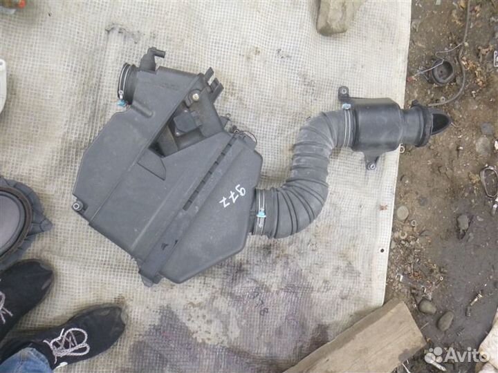 Корпус воздушного фильтра Toyota 4Runner GRN210