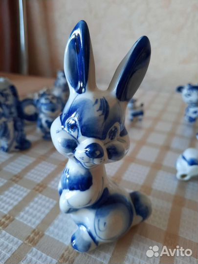 Фигурки Гжель