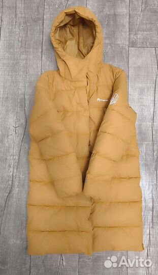 Пуховик зимний женский