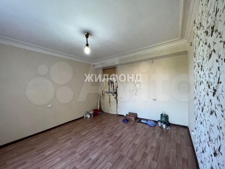 Комната 18,2 м² в 1-к., 3/6 эт.