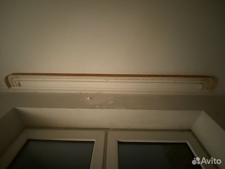 Карнизы потолочные с поворотами 2 шт