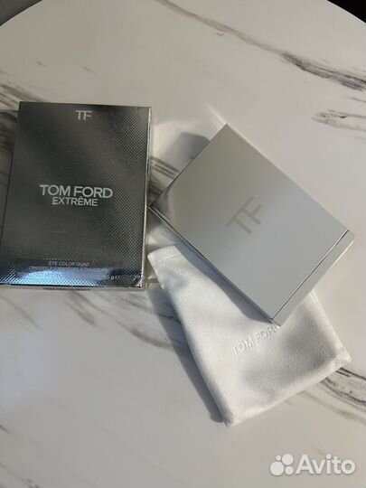 Тени для век Tom Ford