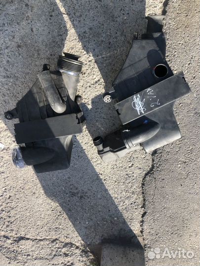 Корпус воздушного фильтра на Бмв 5E39