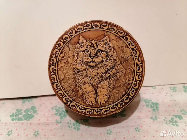 Косметички с Котиком из бересты и