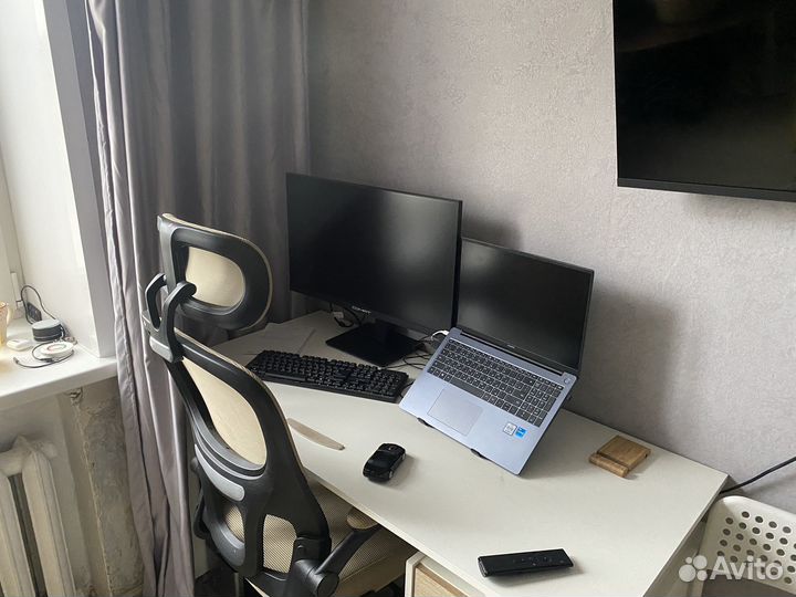 Монитор Compit HP2701