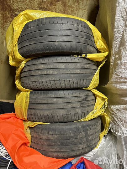 Michelin Pilot Sport 3 235/45 R18