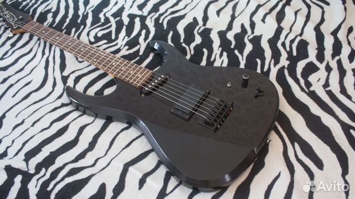 Электрогитара Superstrat