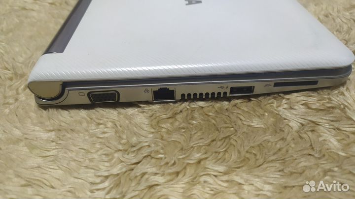 Нетбук Toshiba