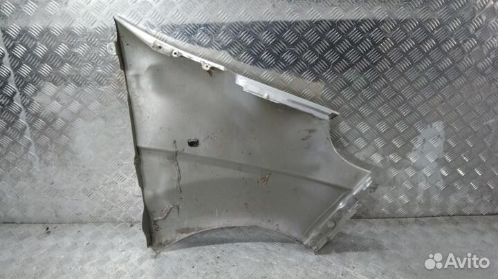 Крыло Renault Trafic (2001-2014)