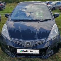 Honda Fit 1.3 CVT, 2010, 90 000 км, с пробегом, цена 700 000 руб.