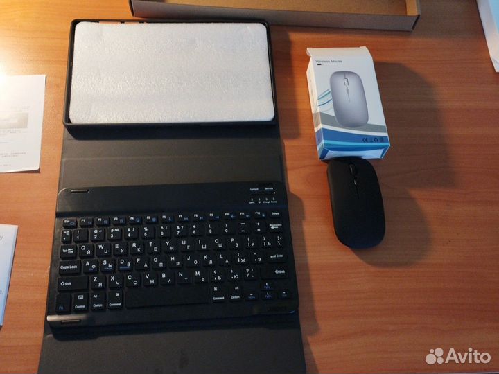 Чехол на iPad